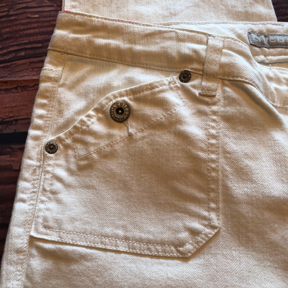 Chico’s Plantinum Capris - Picture 6 of 10
